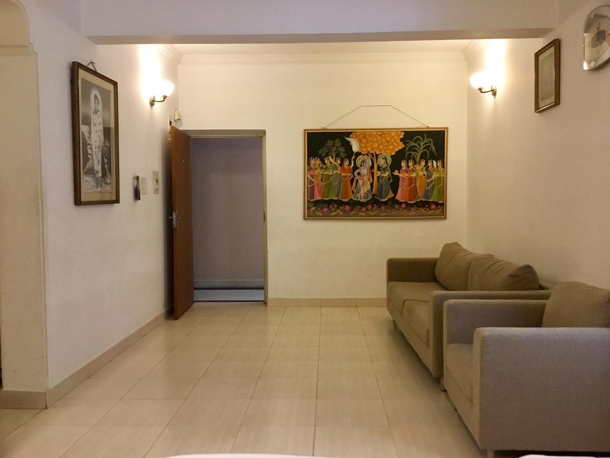 Sai Towers Hotel Puttaparthi Ngoại thất bức ảnh